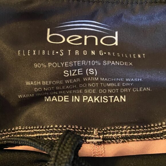 Bend "On Cloud 9" Cell Phone Pocket Legging Rose Size S Flexible Strong - Picture 11 of 11